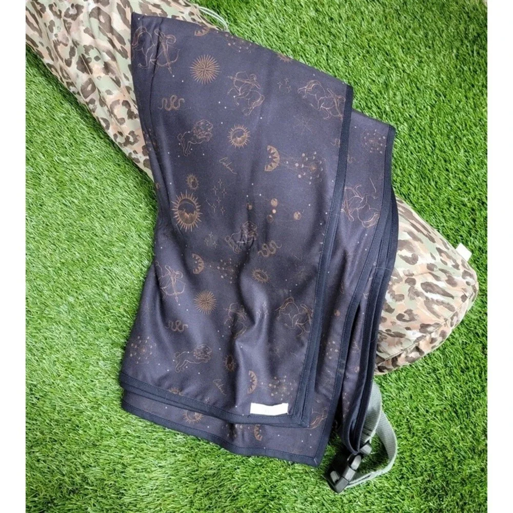 NWT Calme Astrology Print Yoga Towel+ Bag 40x70 114955